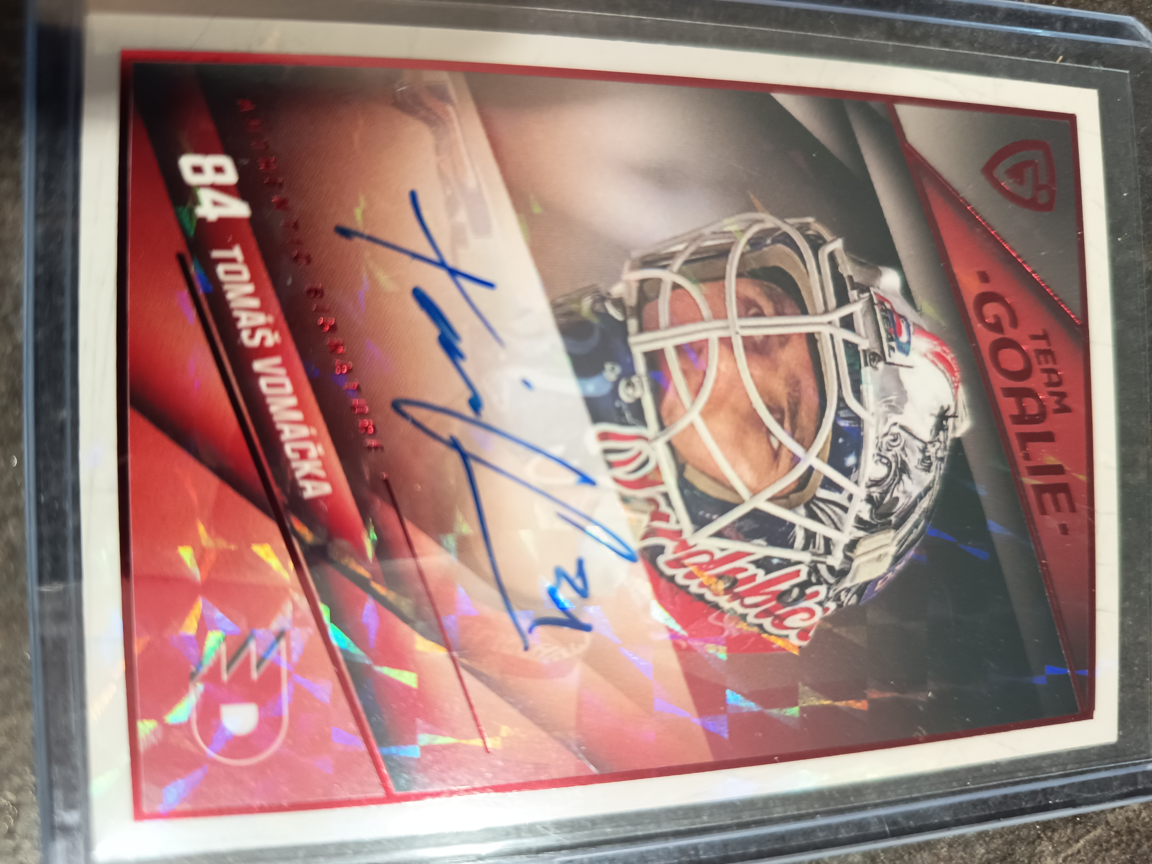 Team goalie signature x/5