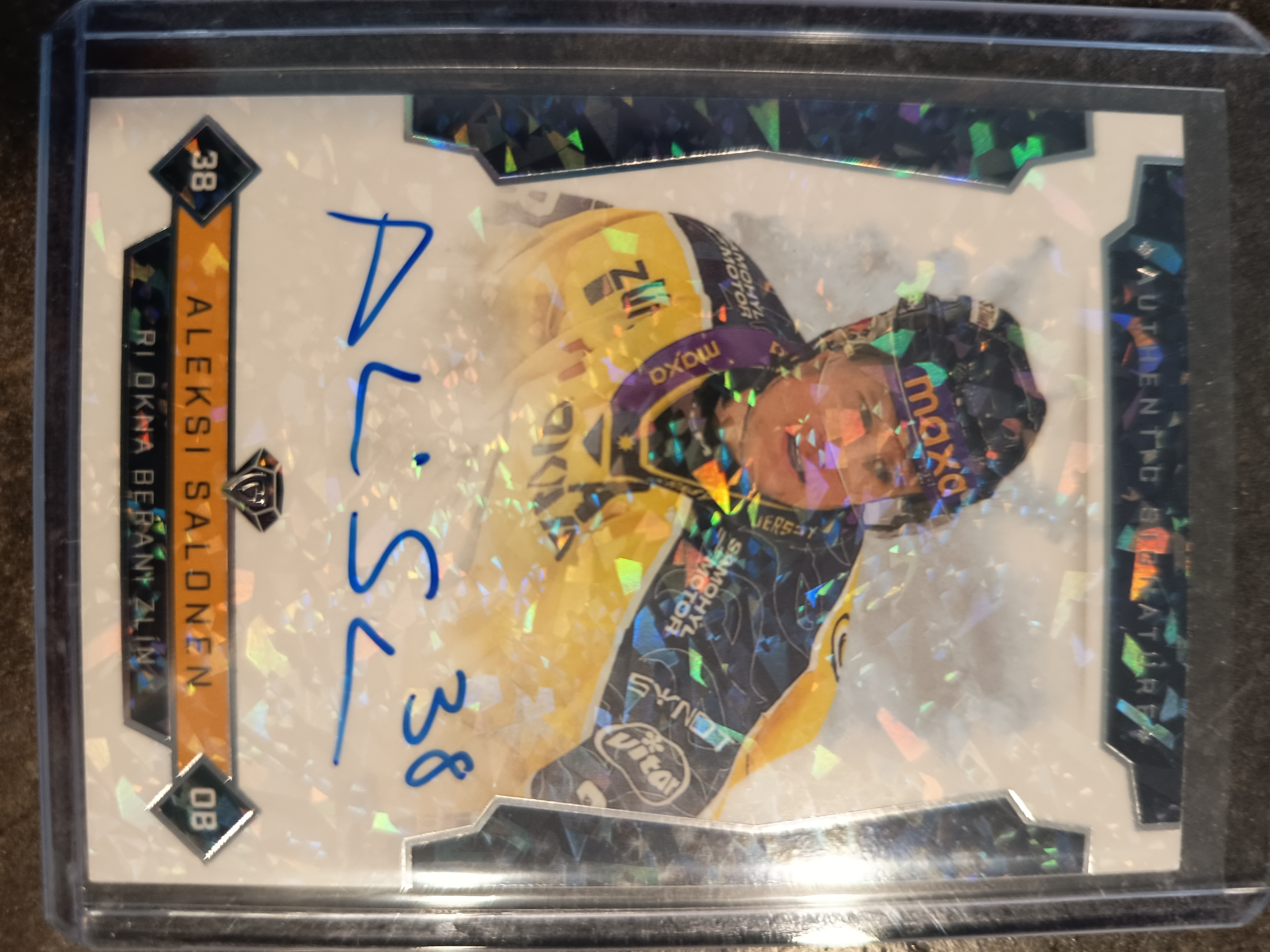 Authentic Signature x/10
